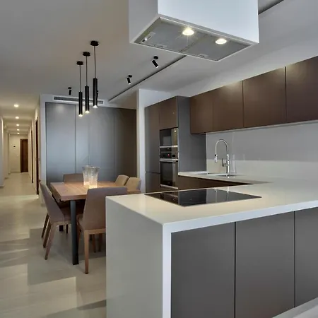 Sea Front Spacious Valletta Views Apartments Sliema Exterior photo