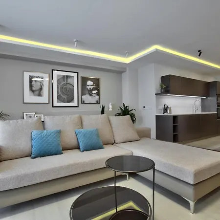 Sea Front Spacious Valletta Views Apartments Sliema Exterior photo